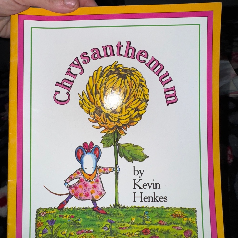 Chrysanthemum by Kevin Henkes Book
